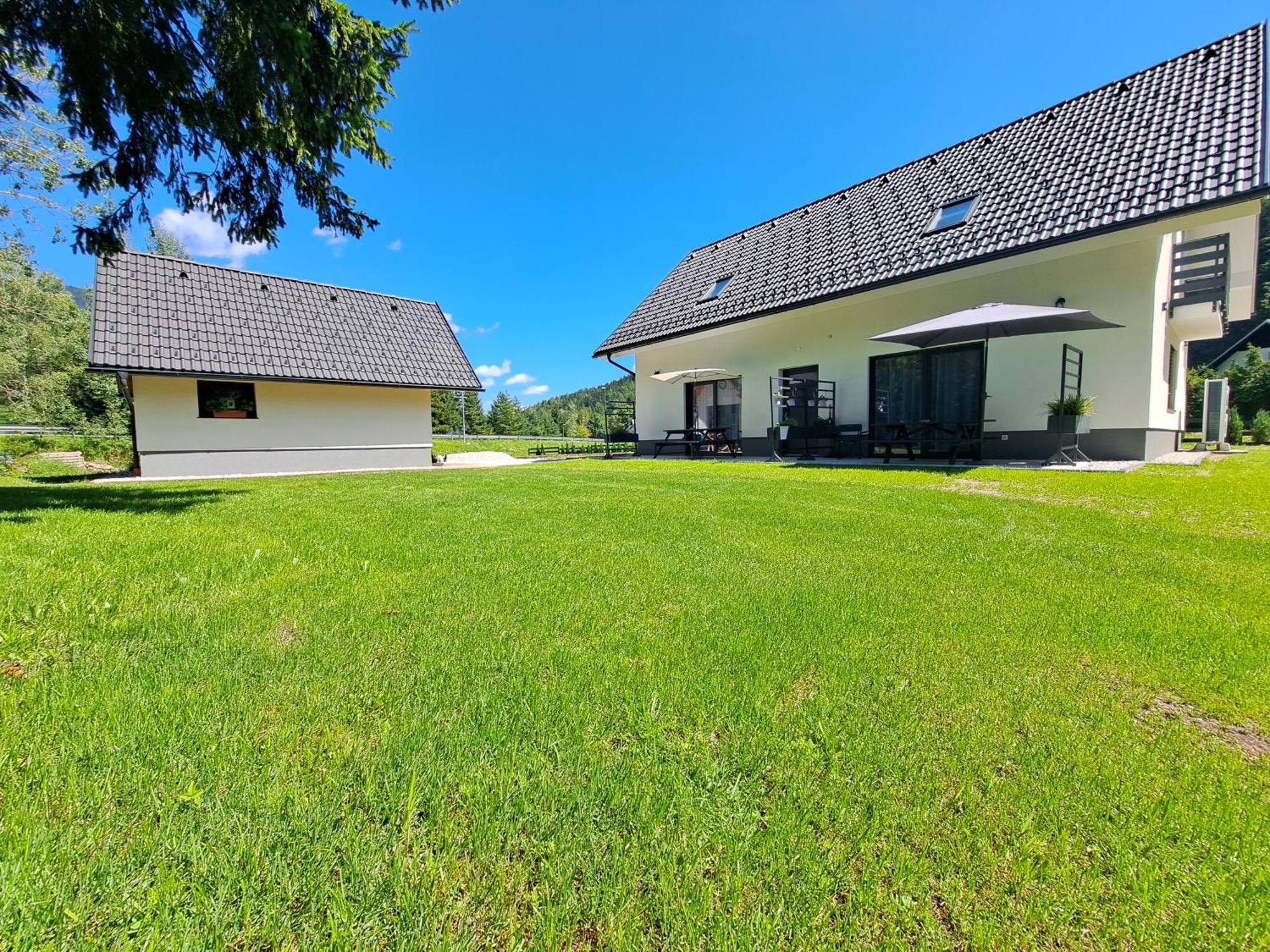 Riverside Apartma 2, Kranjska Gora Ngoại thất bức ảnh